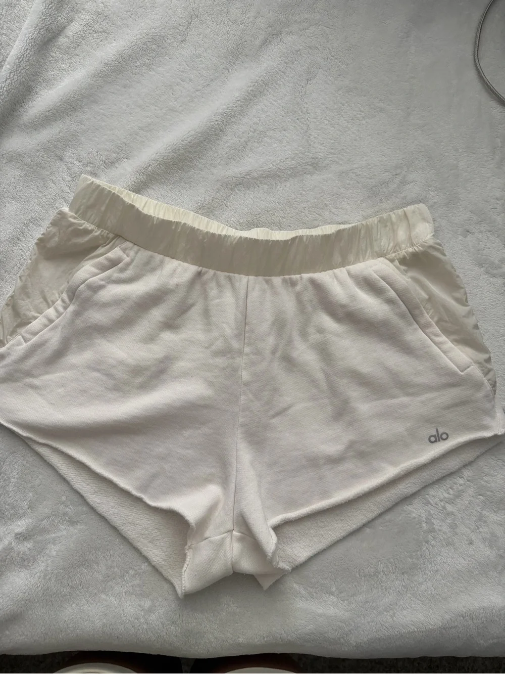 ALO Yoga Cream Athletic Shorts